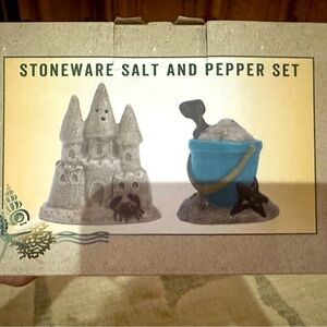 Beach theme stoneware salt and pepper set